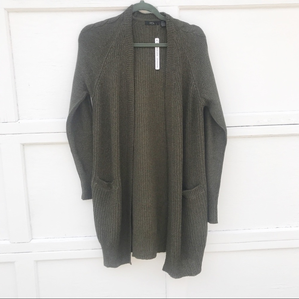 Modern Designer Cable Knit Sleeve Cardigan